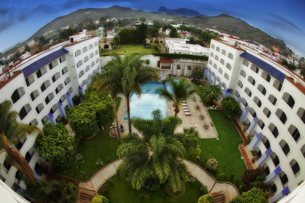Hotel Gran Plaza & Convention Center Guanajuato Exterior foto
