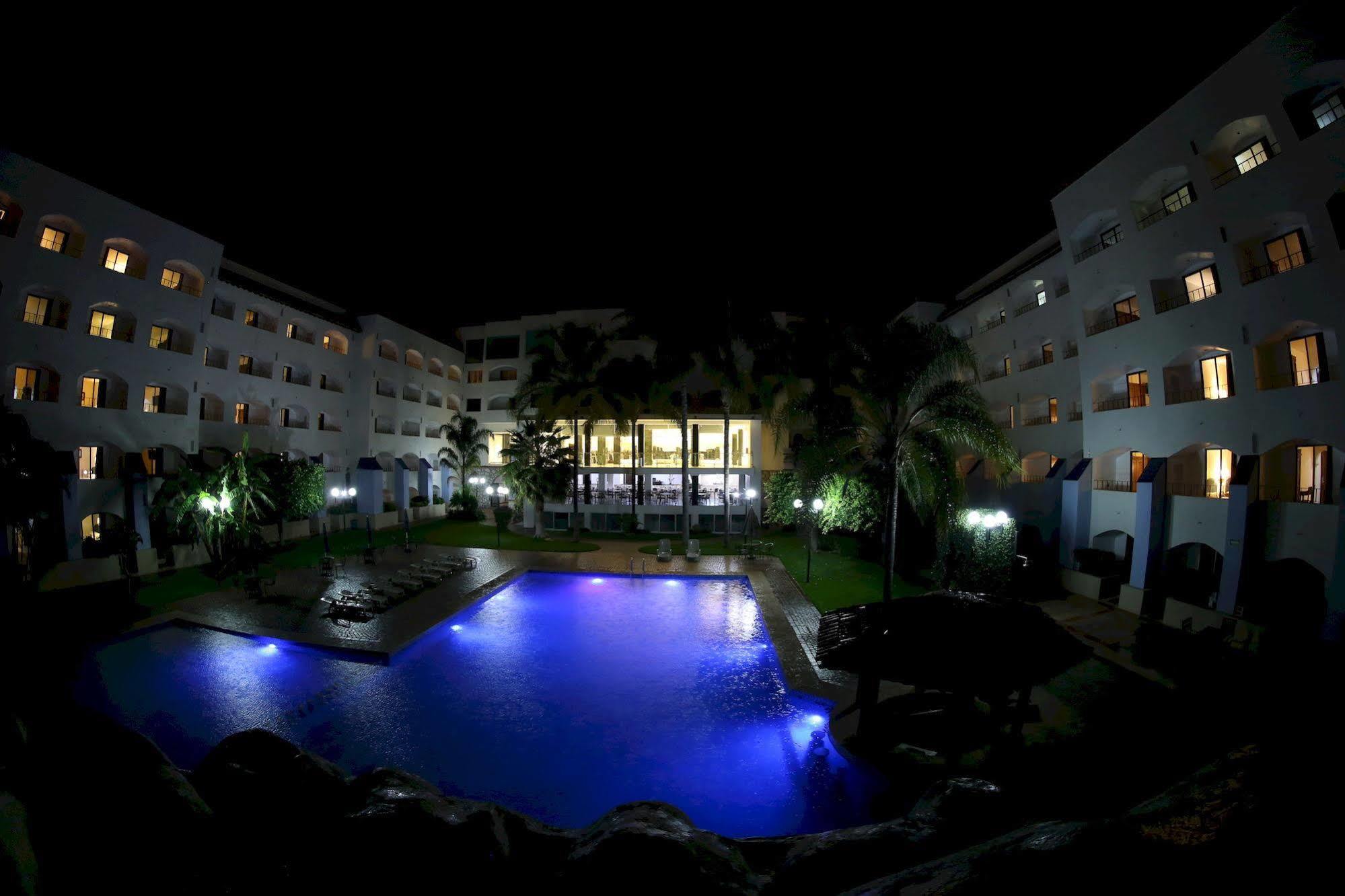 Hotel Gran Plaza & Convention Center Guanajuato Exterior foto